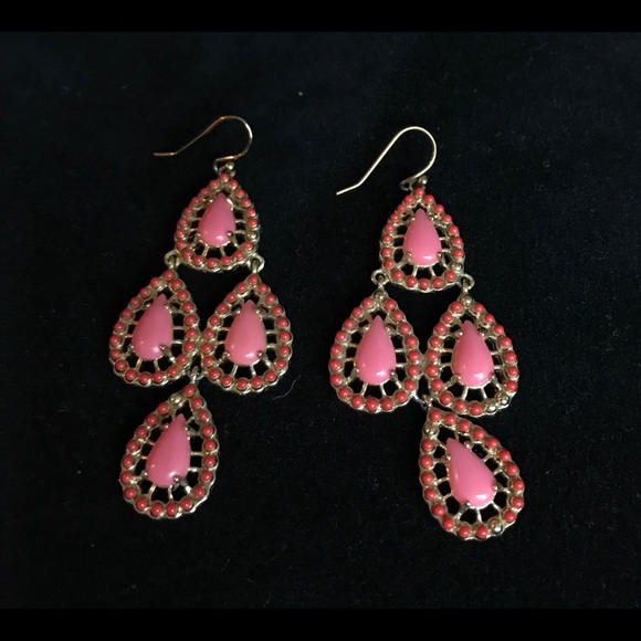 Stella & Dot Jewelry - Stella& Dot Chandelier Earrings